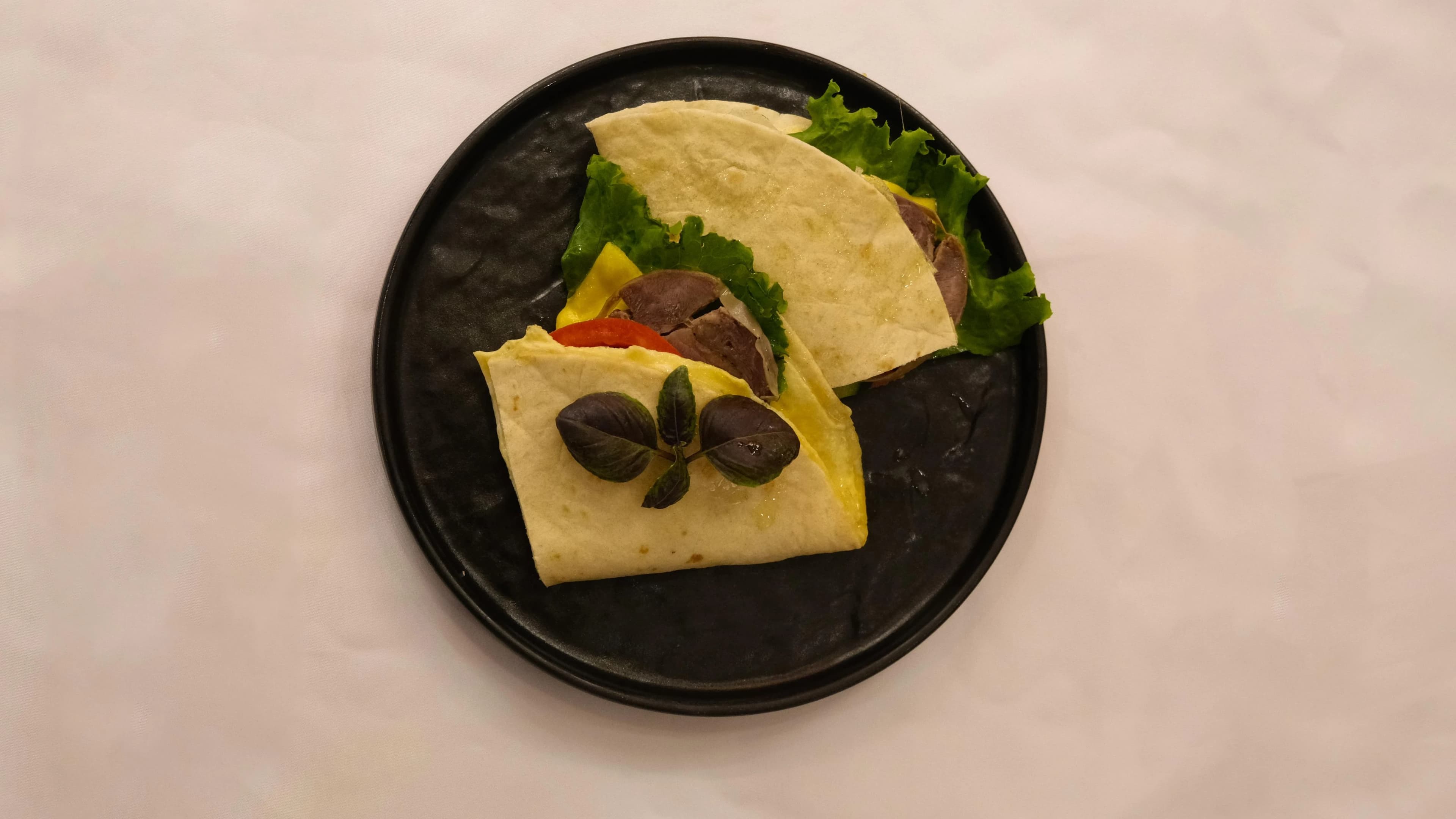 Изображение продукта Тортилья с сыром чеддер и казы